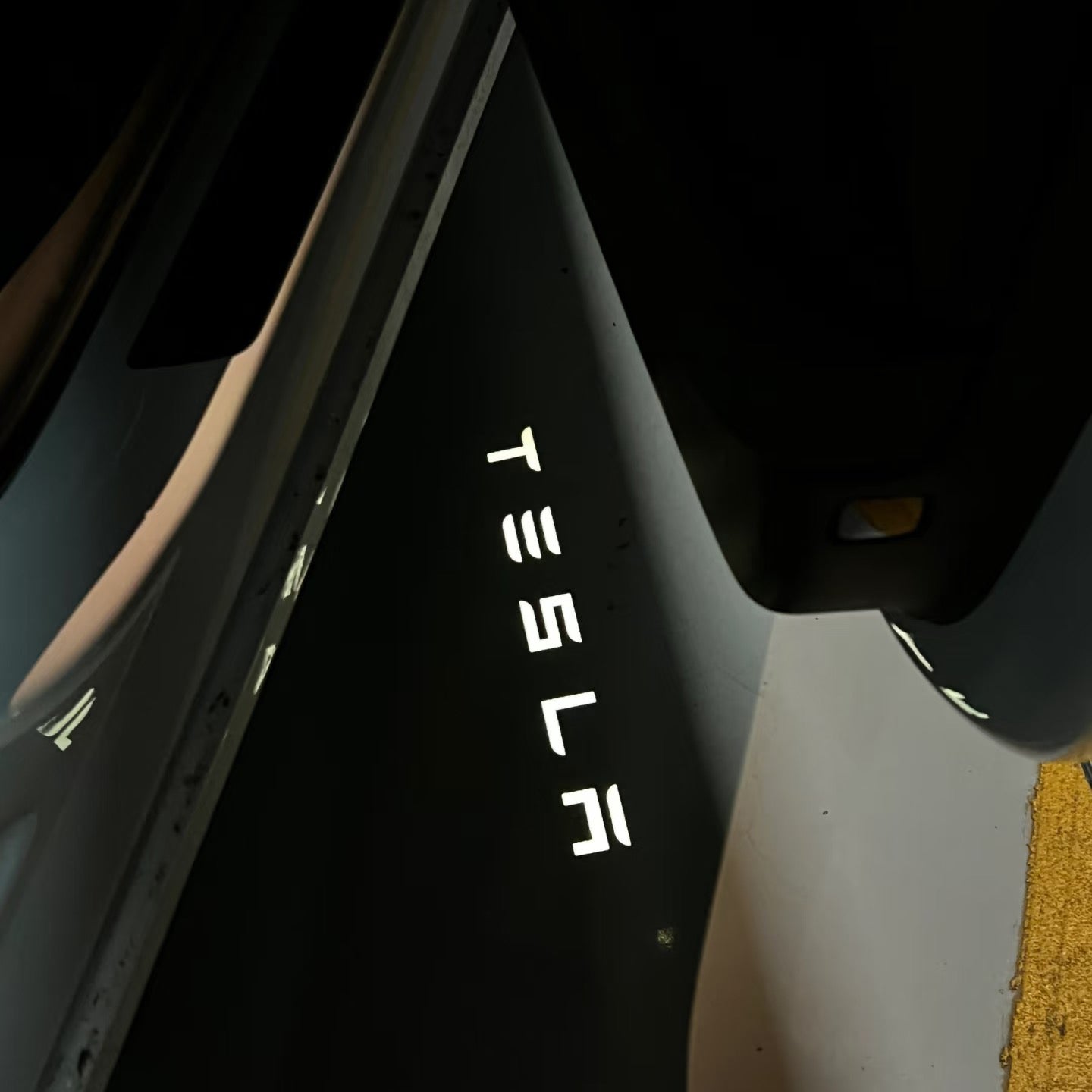 LightingBugTech Tesla Model 3&Y Ambient Door LED Projector Plug-in (2019-2024)