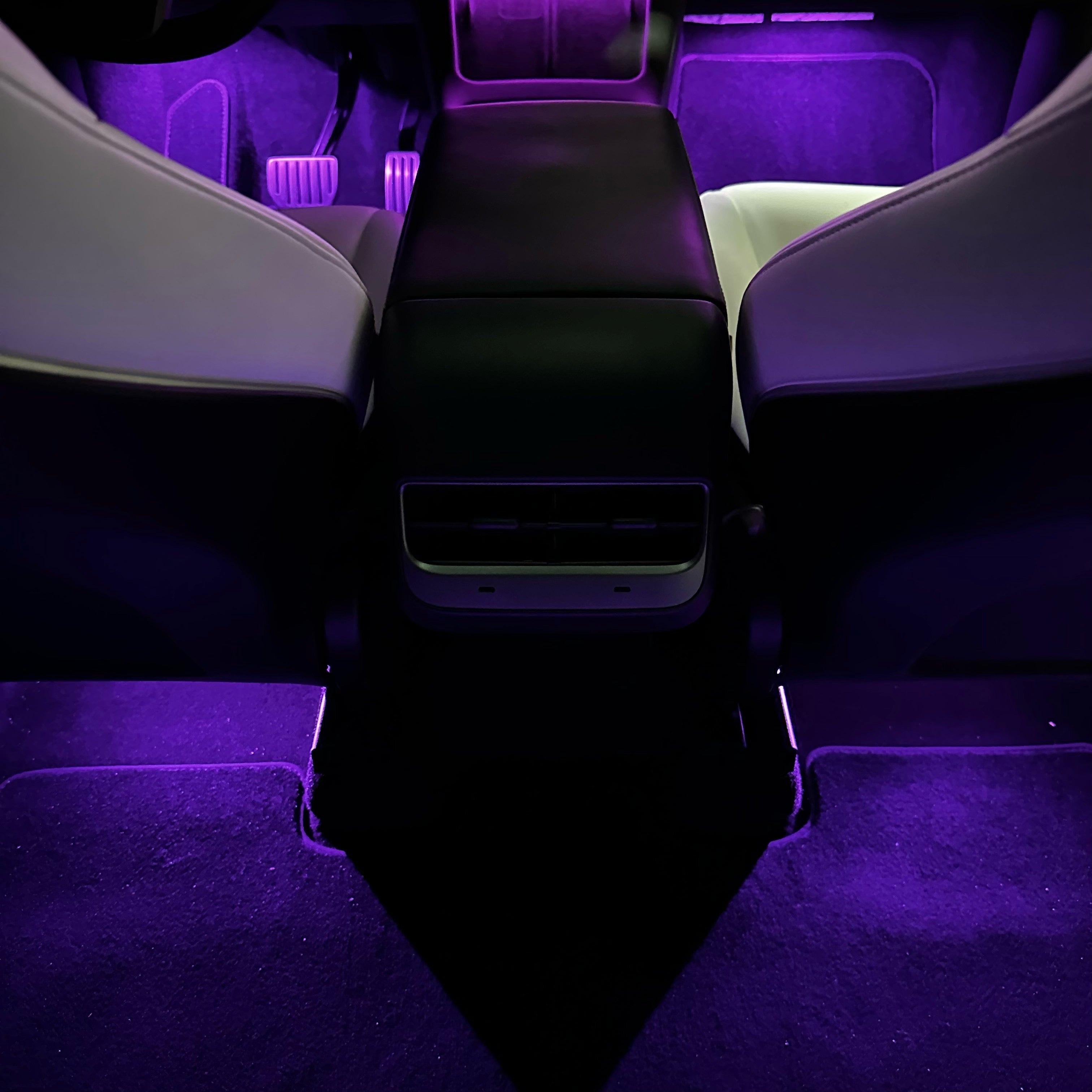 Tesla Model 3 Model Y footwell lights
